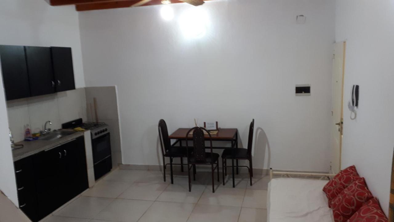 Depto Amplio C/Cochera Apartment Corrientes Luaran gambar